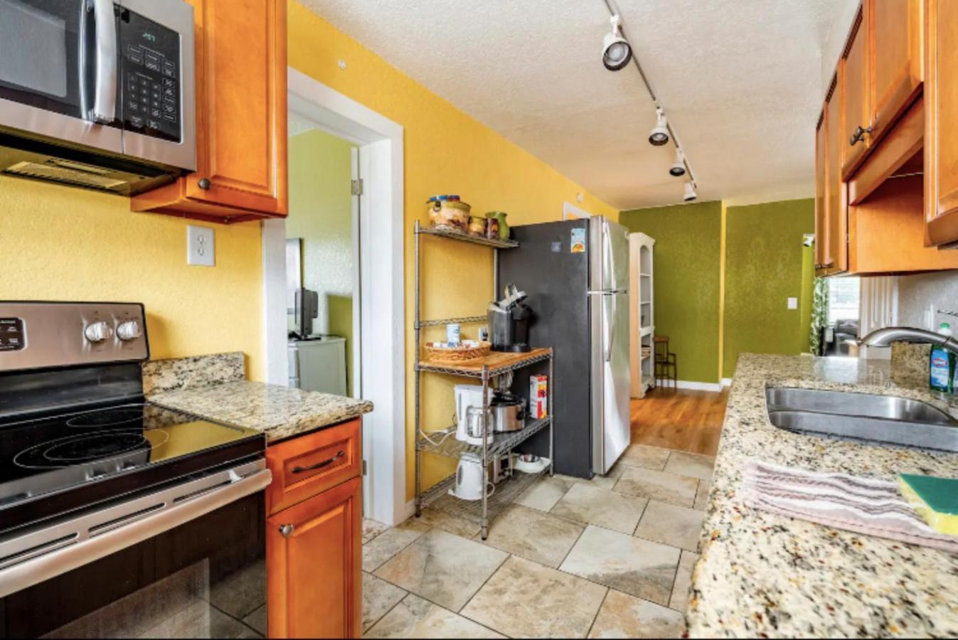 3-Bed Bungalow Walk To Historic Downtown Sanford Eksteriør bilde
